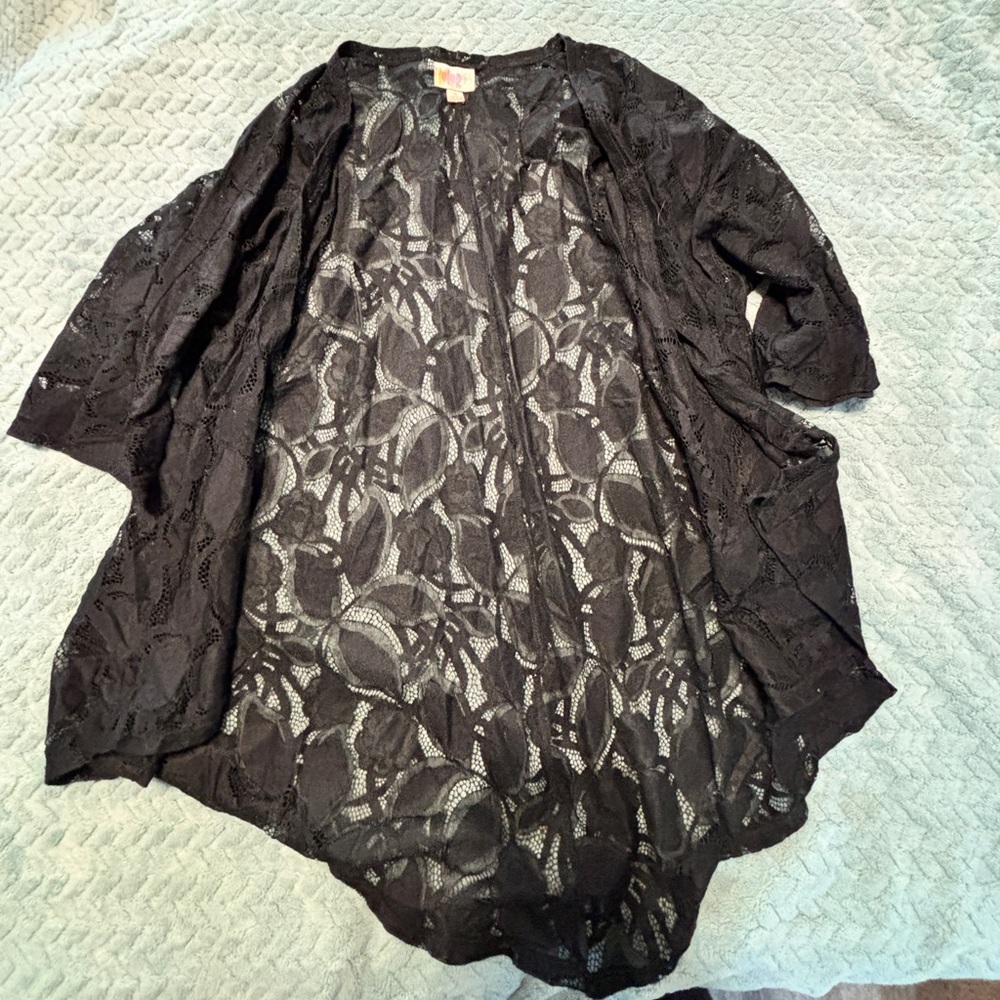 Lularoe Lace Lindsay Kimono